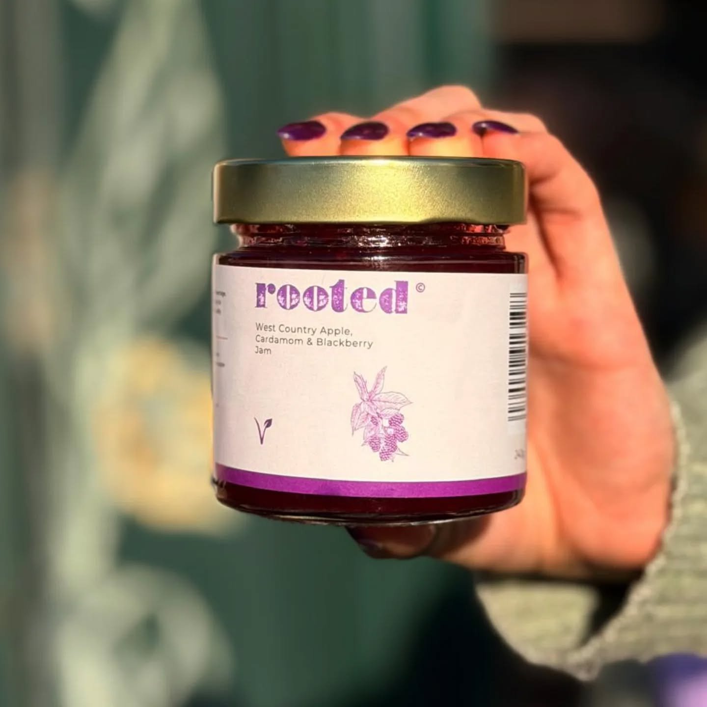 NEW✨️ West Country Apple, Cardamon &amp; Blackberry Jam ✨️

She's zesty sweet and sharp, perfect for your morning toast, porridge/yogurt topper, pancakes and more!