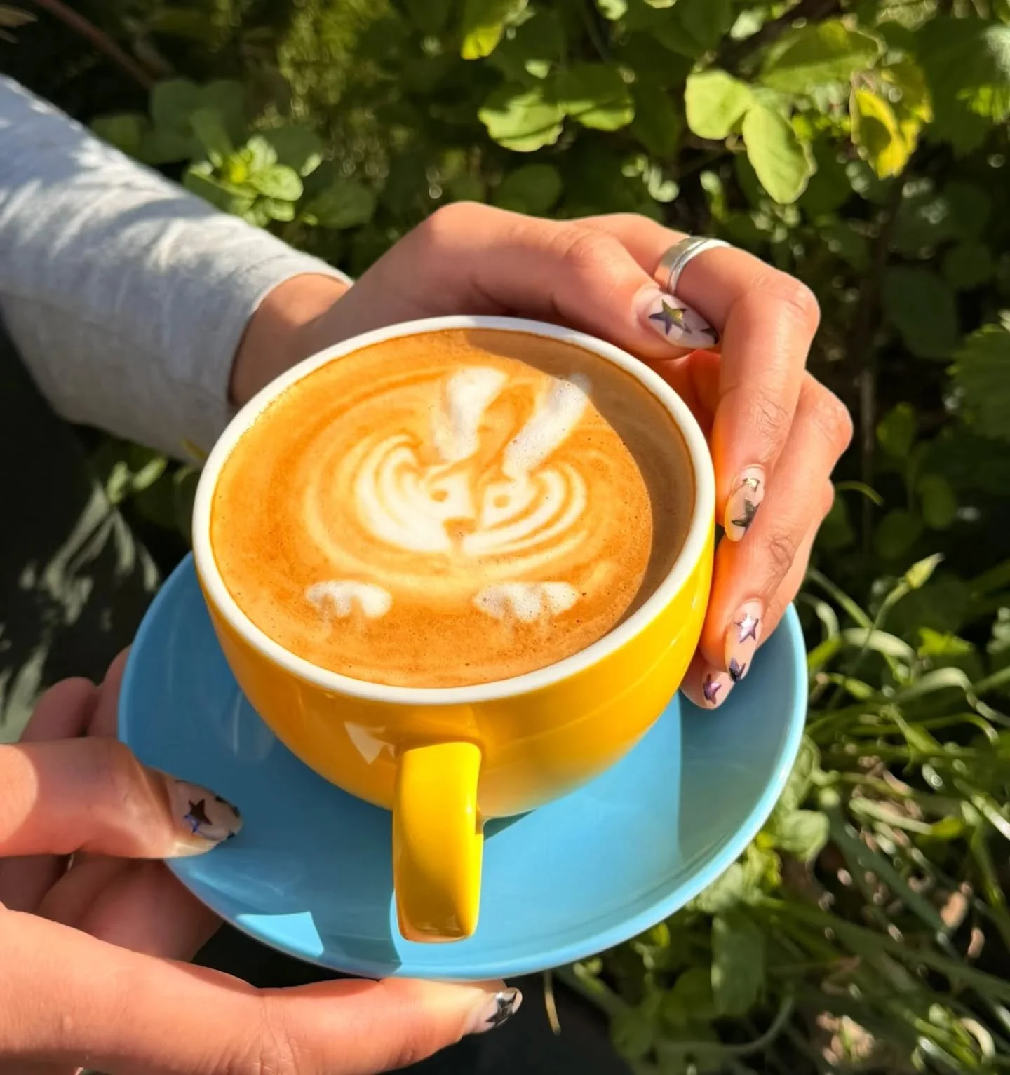 Happy Easter 🐰 Open today till 4pm !