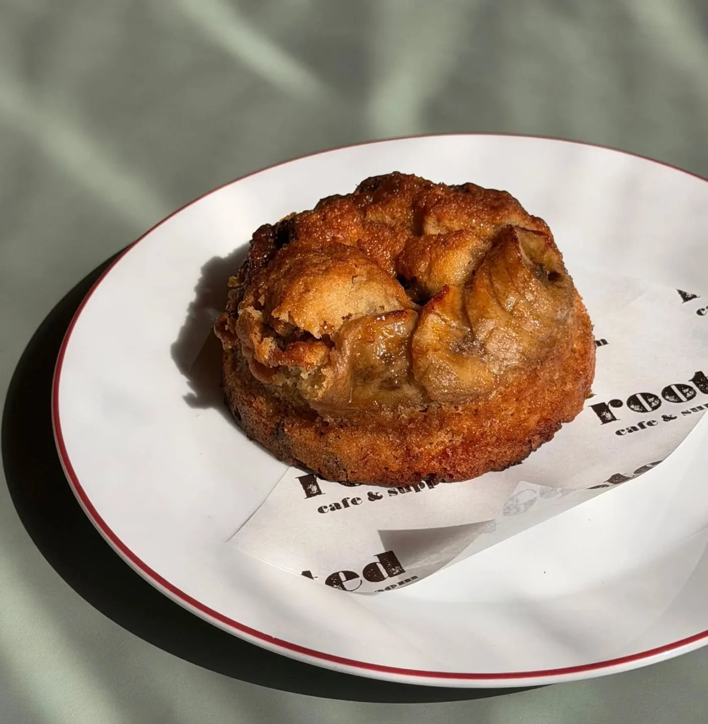 Banoffee cookie with salted caramel
Freshly baked every morning
Pure happiness in one bite ✨️