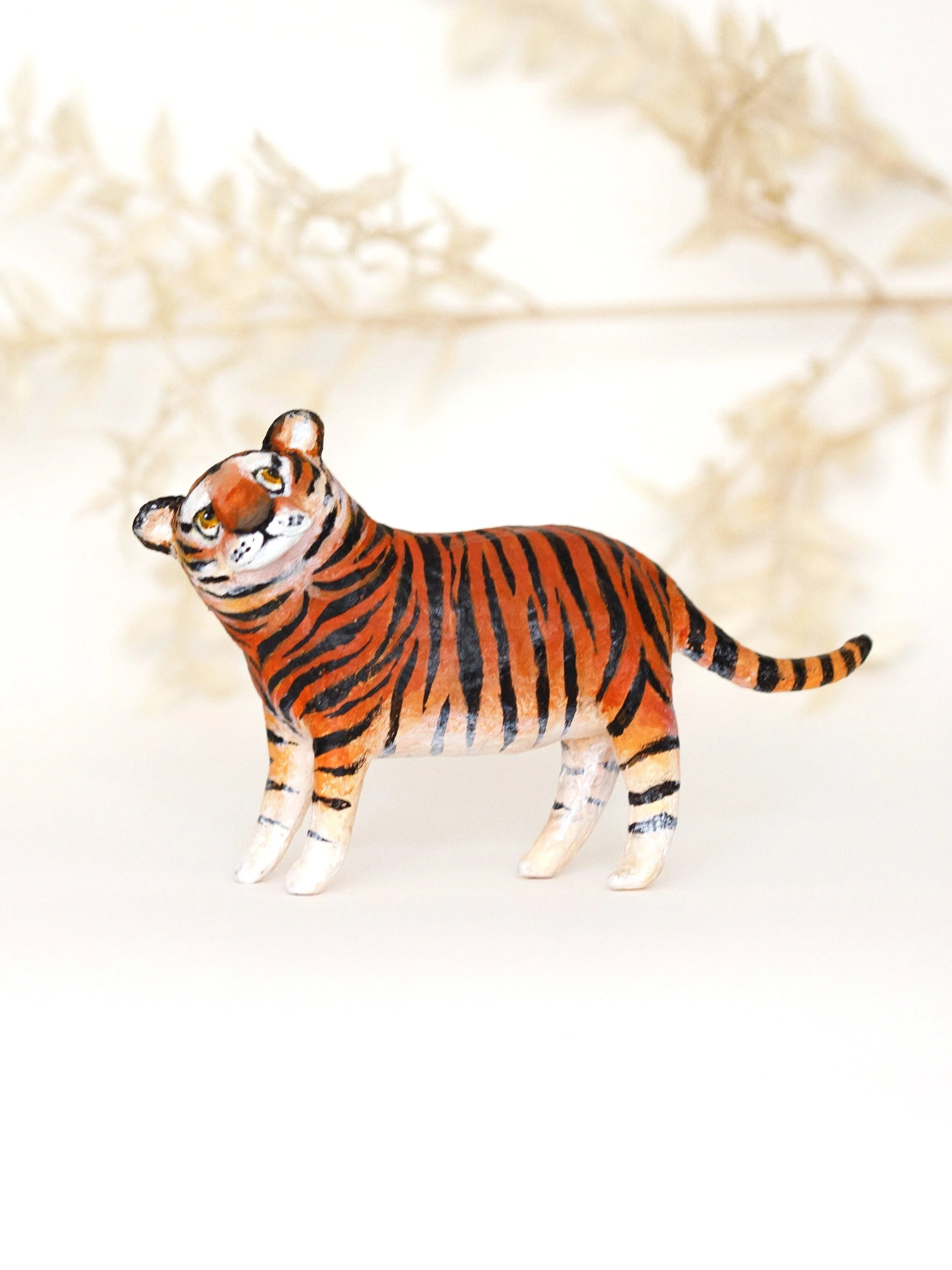 handmade-tiger-sculpture.jpg
