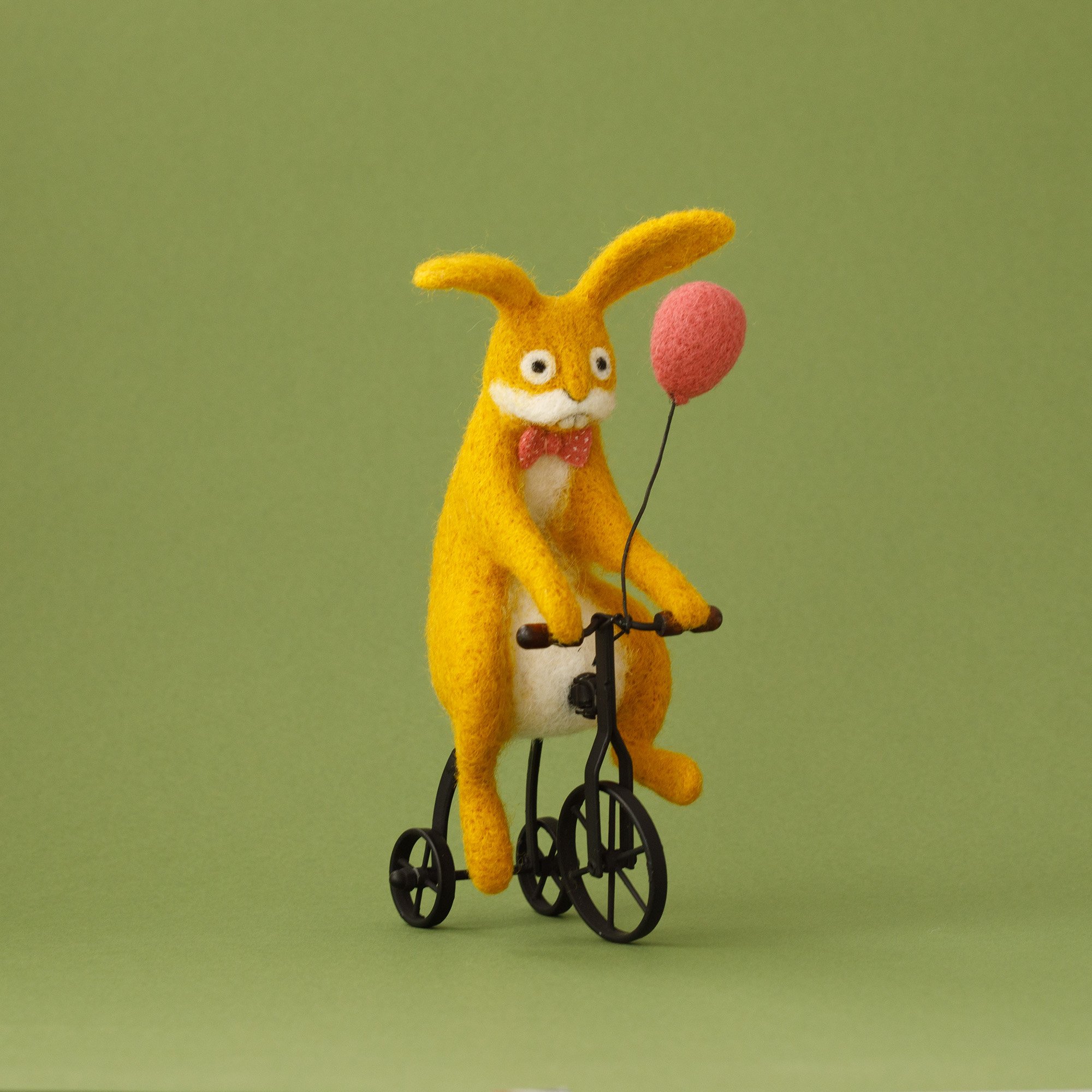 felt-bunny-on-wheels_4.jpg