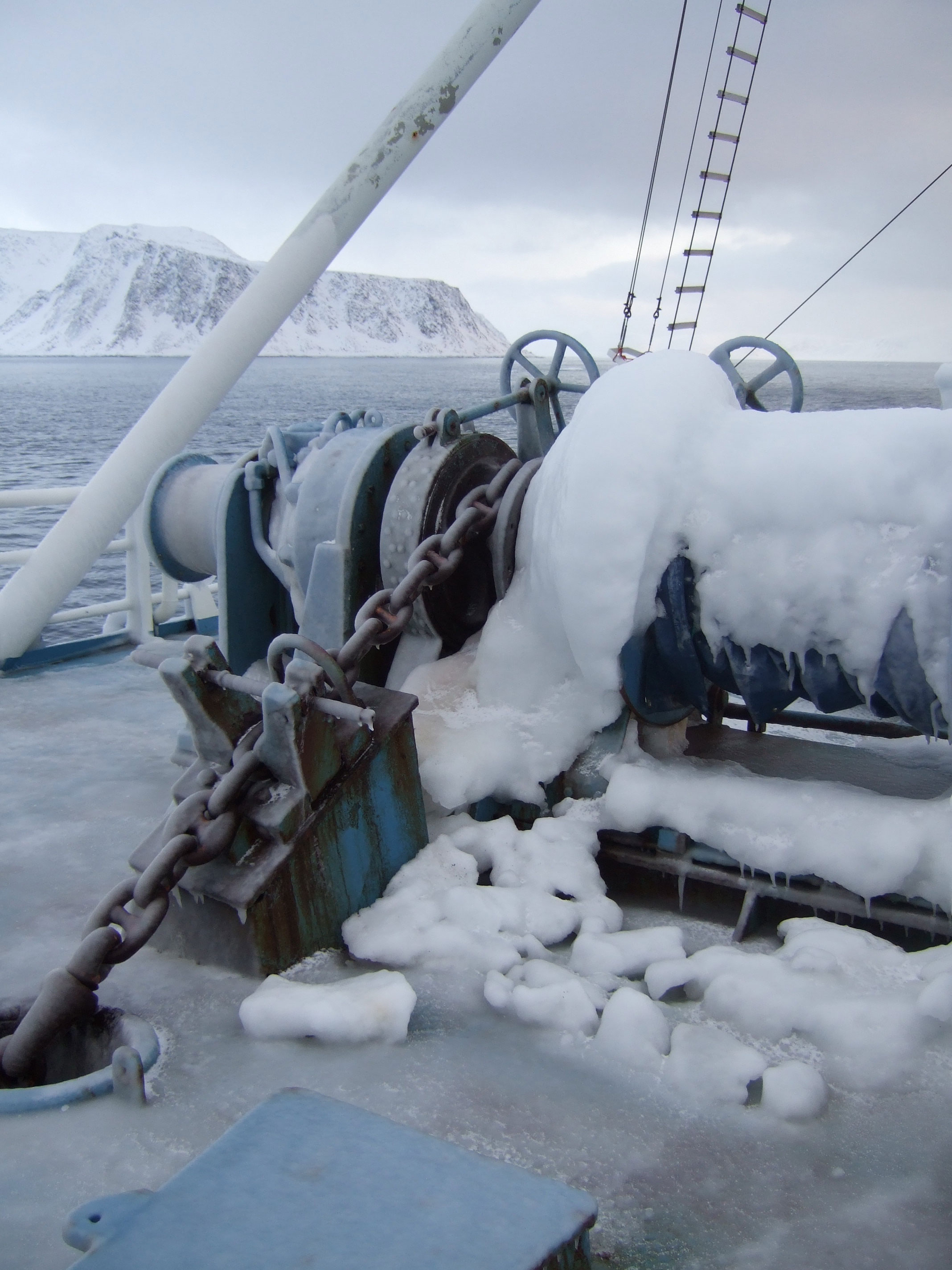 Ice on the research vessel Lance