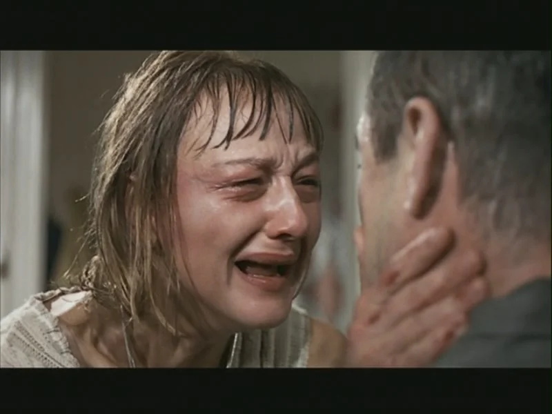 Ikke bare moro: Susanne Lothar og Ulrich Mühe som de uheldige foreldrene. Foto: Wega Film.