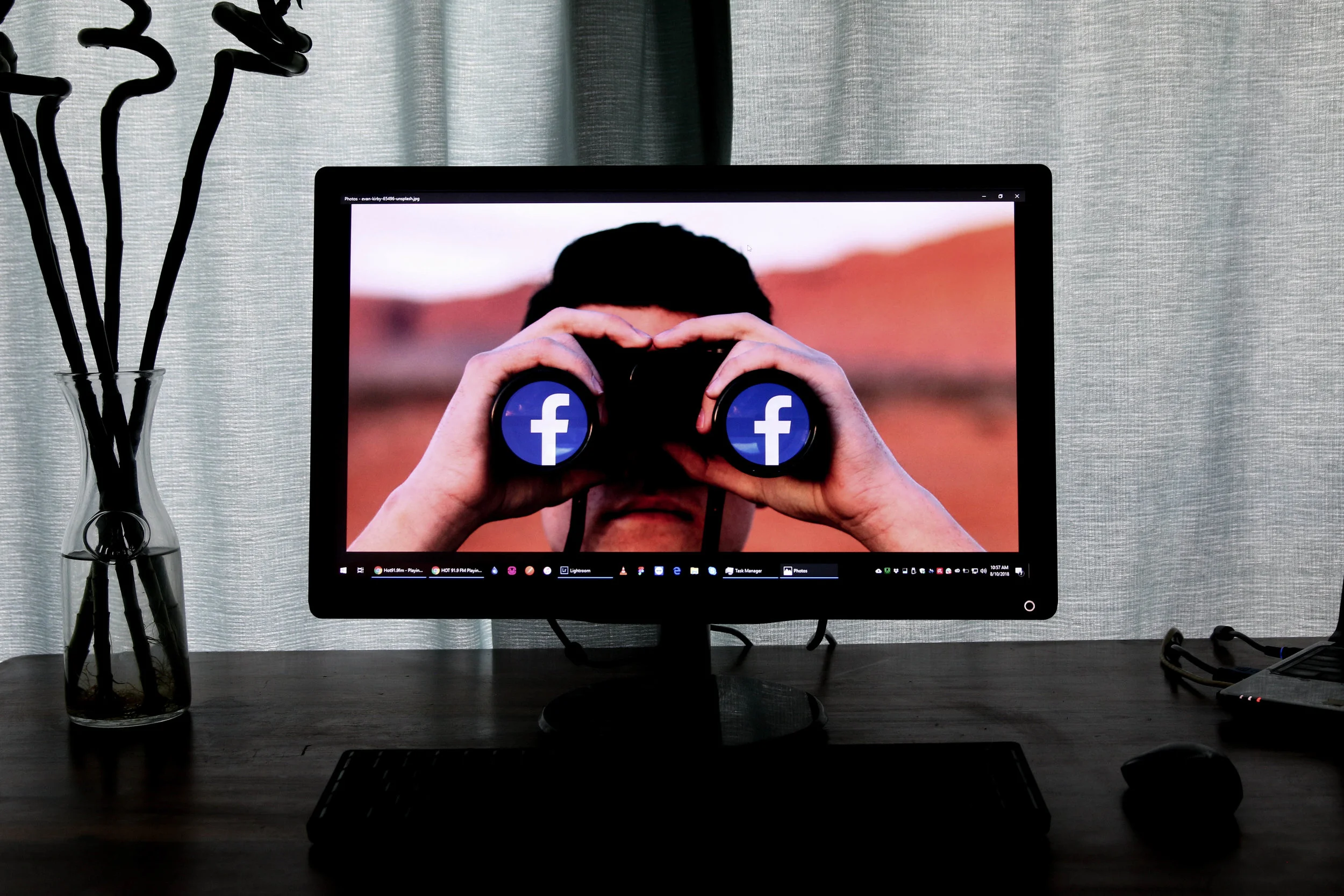 Facebook avslører at de var klar over Cambridge Analytica-skandalen to år i forkant