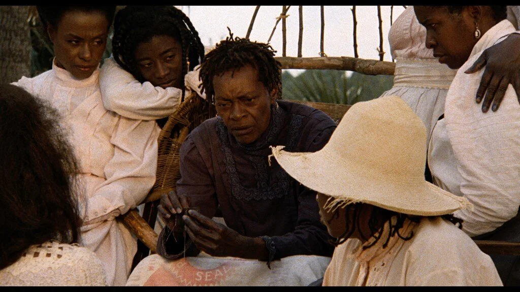 Julie Dashs Daughters of Dust er muligens en av de viktigste afroamerikansk regisserte filmene i amerikanske historie, både med tanke på kulturell arv og fremstilling. Foto: IMDb / Opphavsrett: American Playhouse