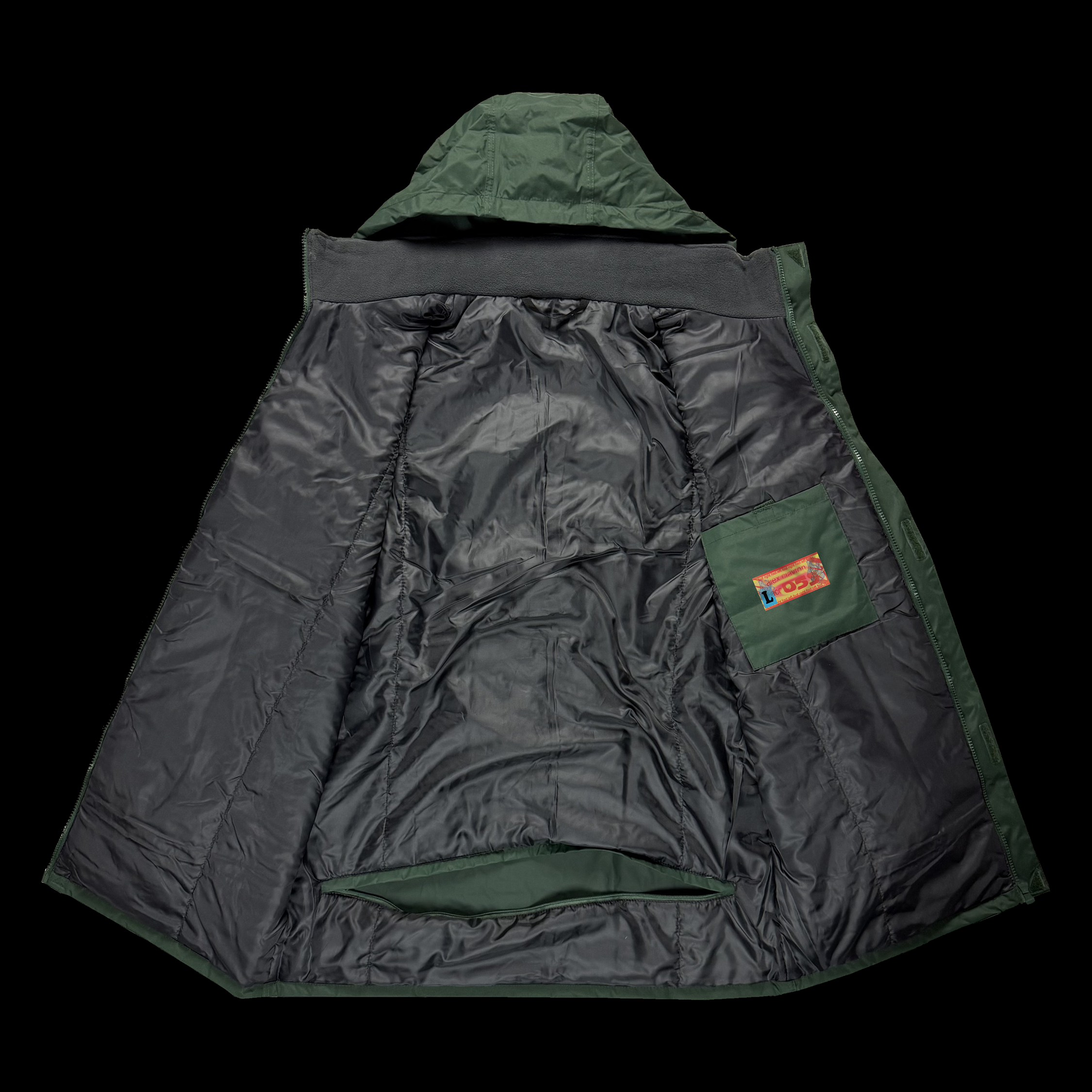 055 ayers black sq khaki inside compress.png