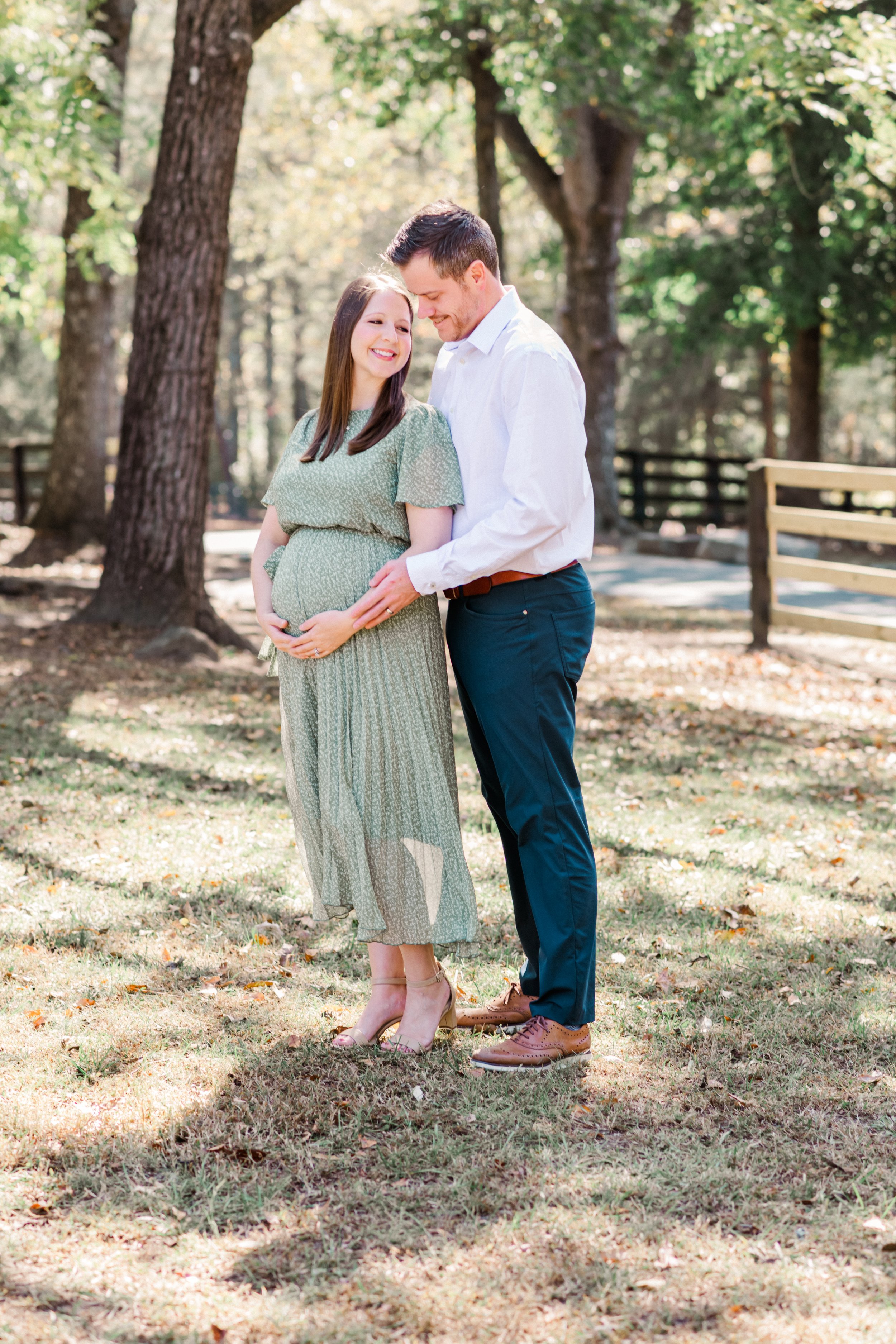 Brenton and Catie Maternity 2022-4.jpg