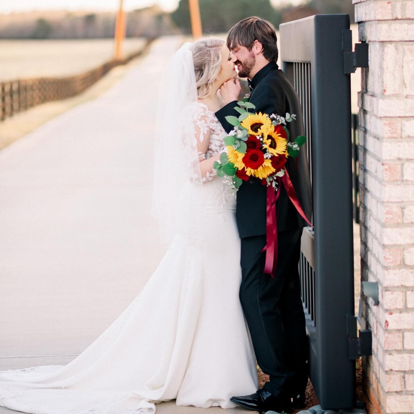 Introducing Mr. &amp; Mrs. Meadows! 

Skylar and Kyle had a very windy but beautiful day at the Towers at Snows Mill. Skylar was down for anything in the wind&mdash;even striking a Marilyn Monroe pose! I loved getting to capture their beautiful day&m