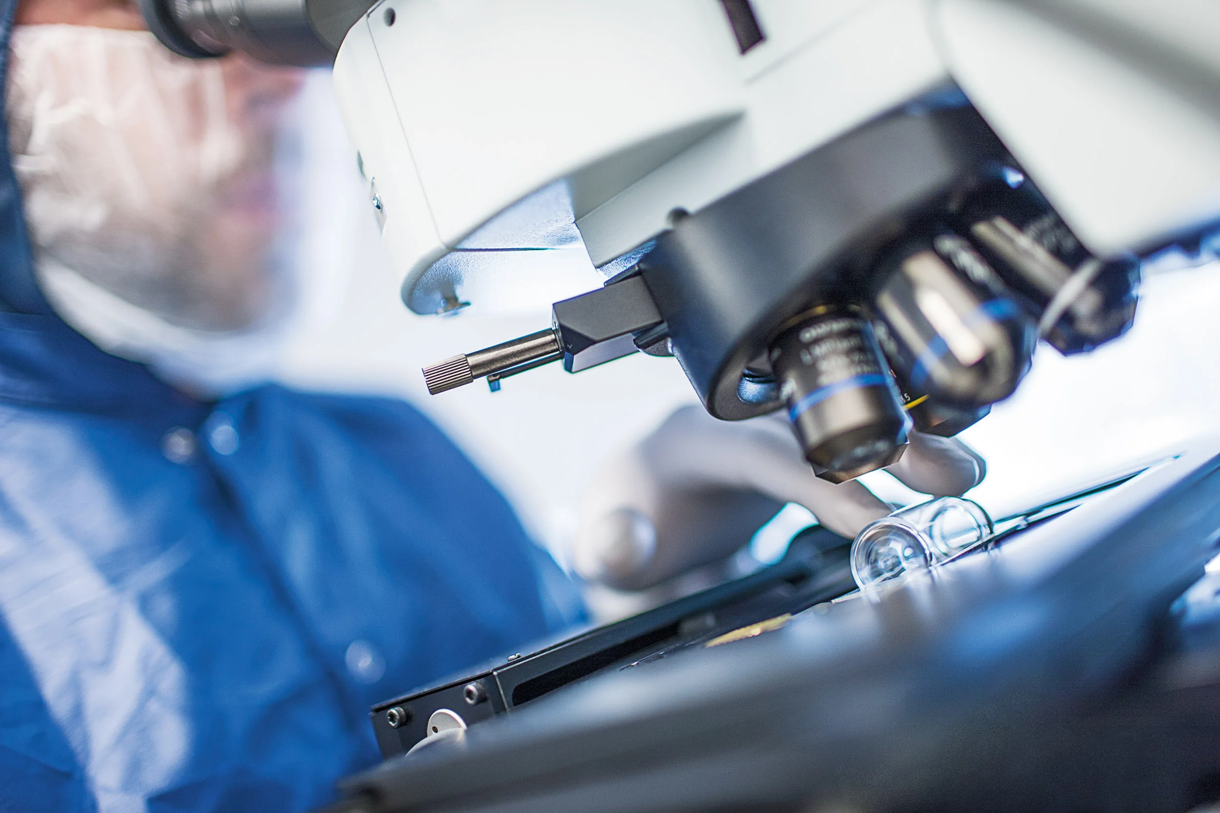 High Class Research Microscope-381.jpg