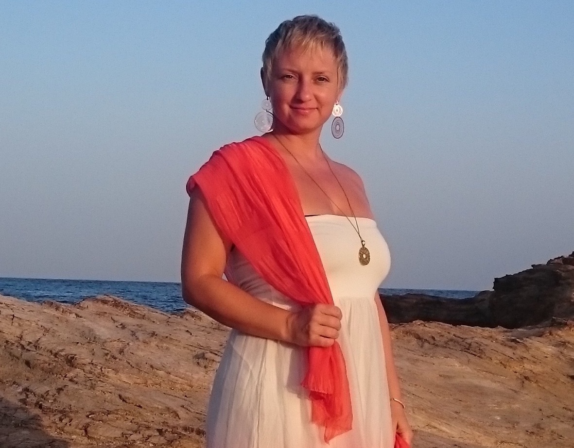 Laura-Currie-Goddess.jpg
