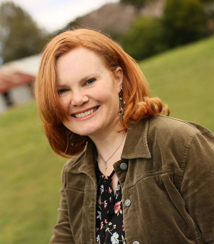 Carolyn Miller.jpg
