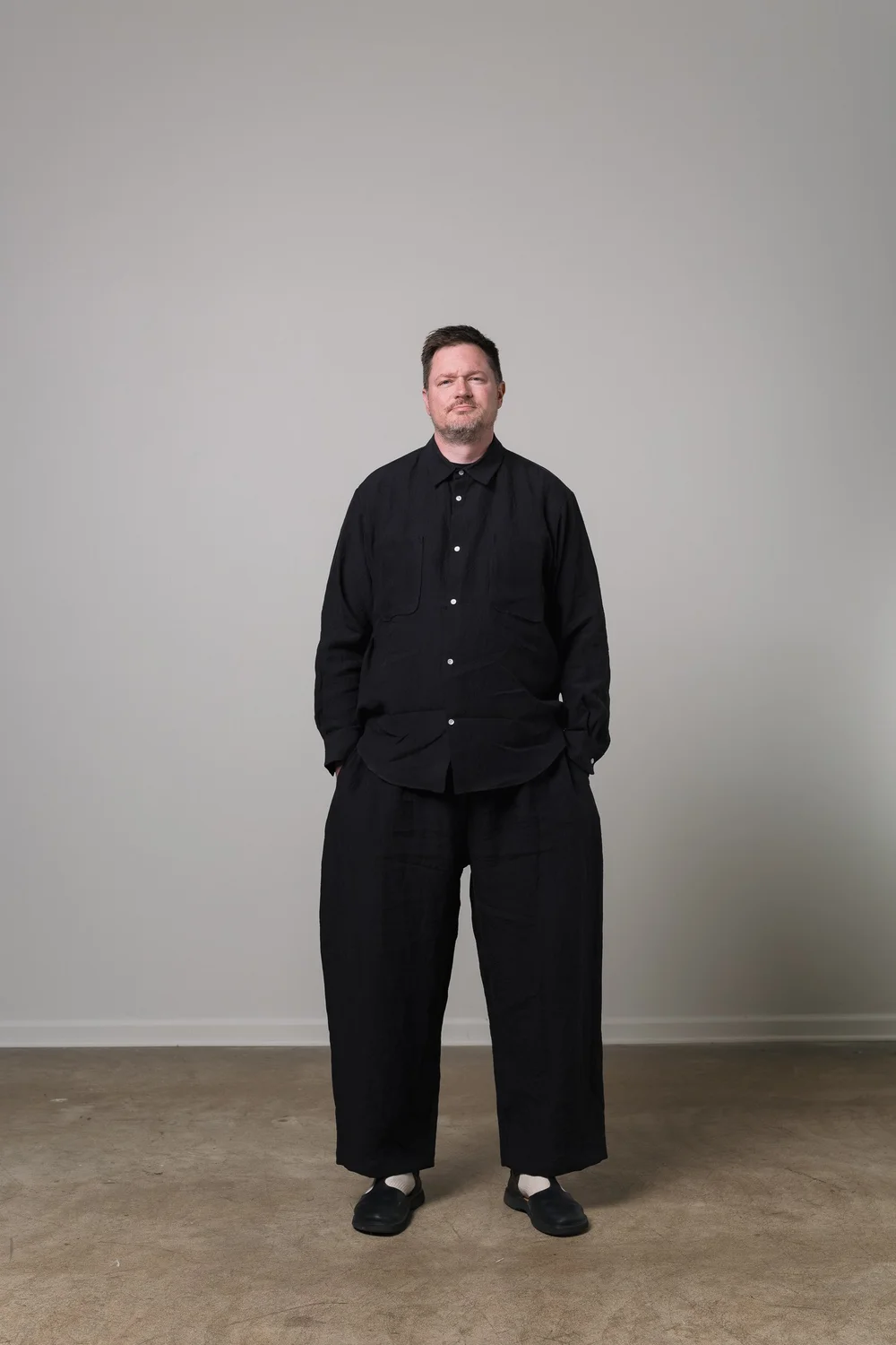 studio pant - black linen — William Frederick
