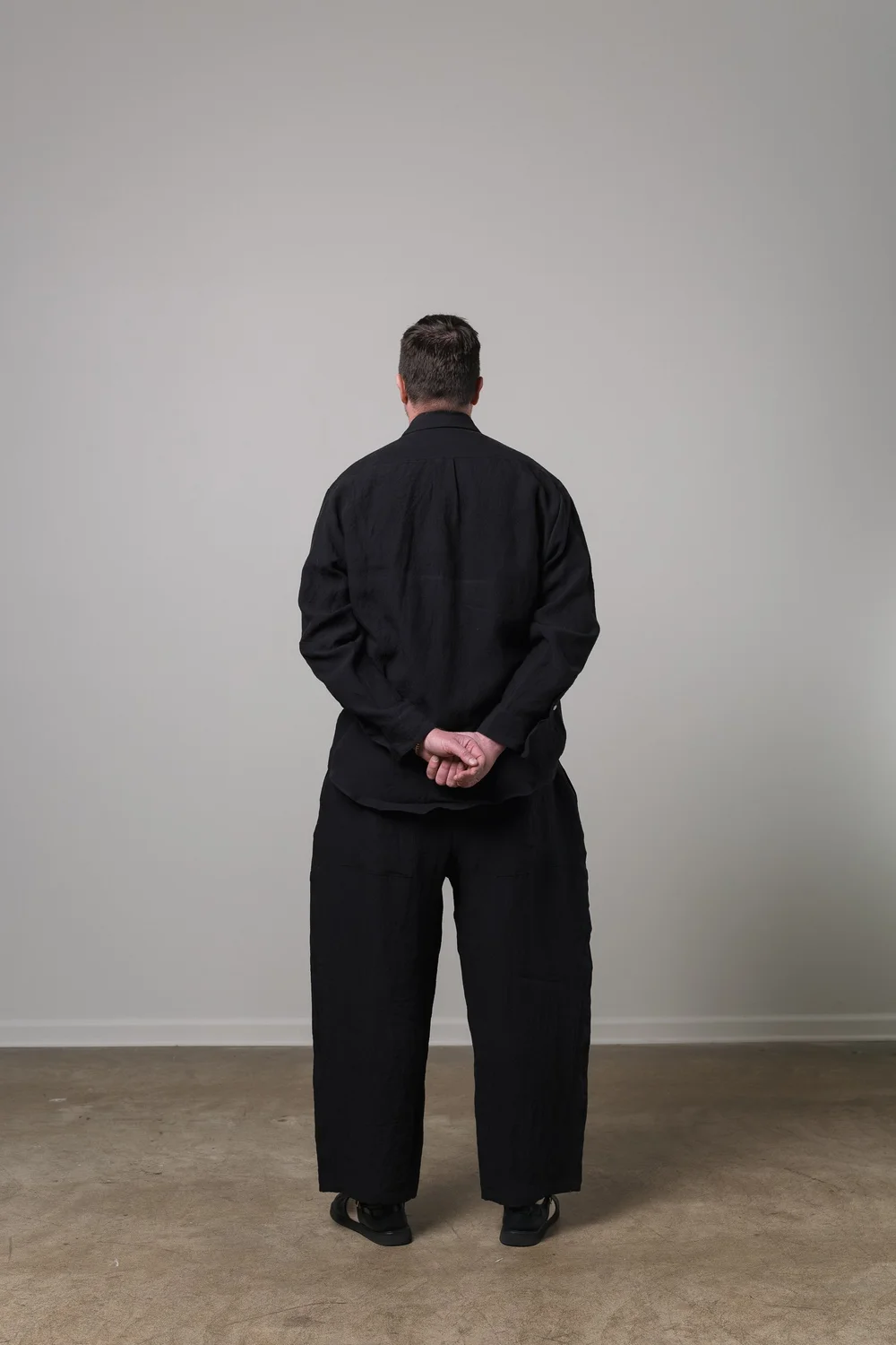 office shirt - black linen — William Frederick