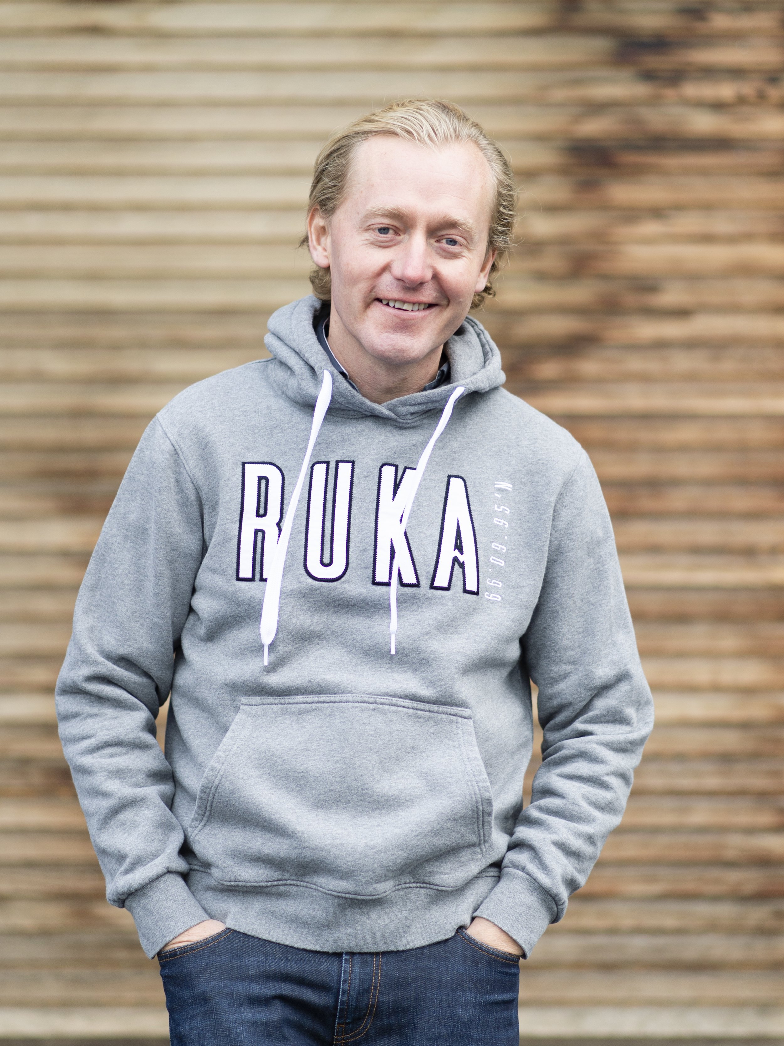 Kolmen kuukauden projektista kasvoi 25 vuoden elämäntyö – Ville Aho peräänkuuluttaa palvelualojen arvostusta