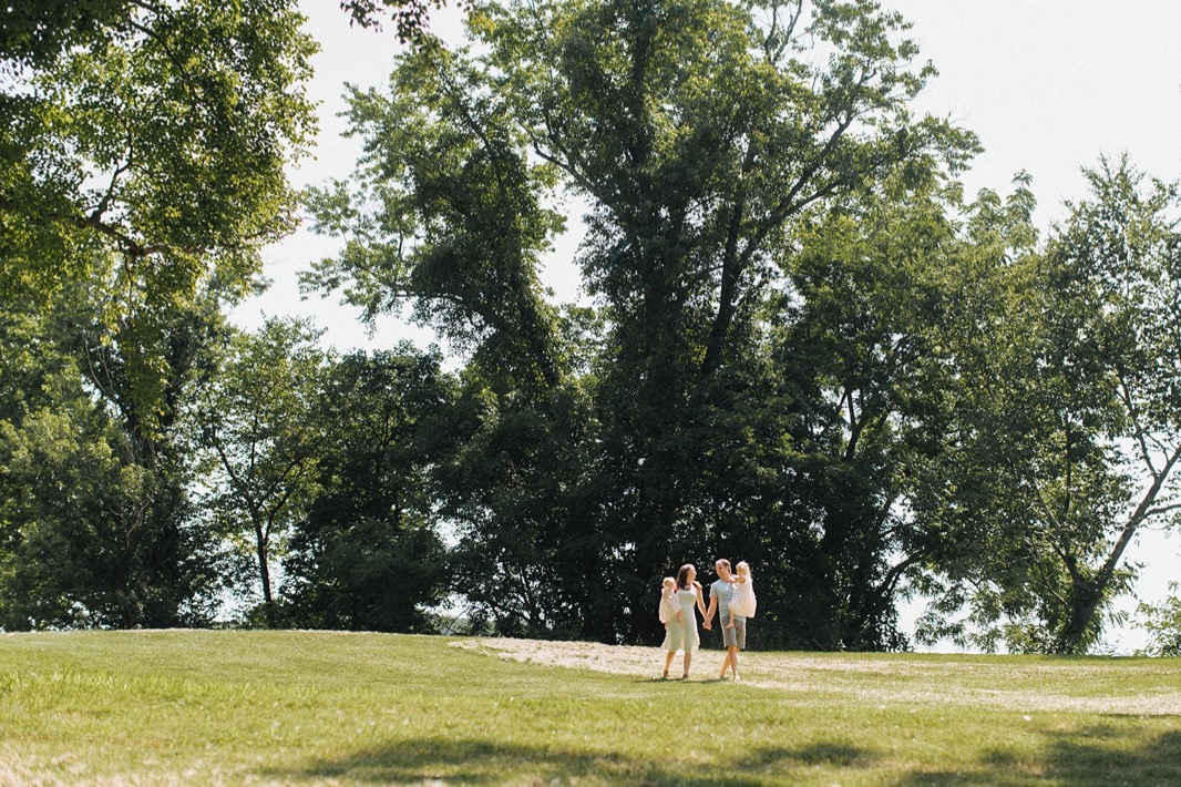 28_lifestyle_photographer_valley_forge_family.jpg