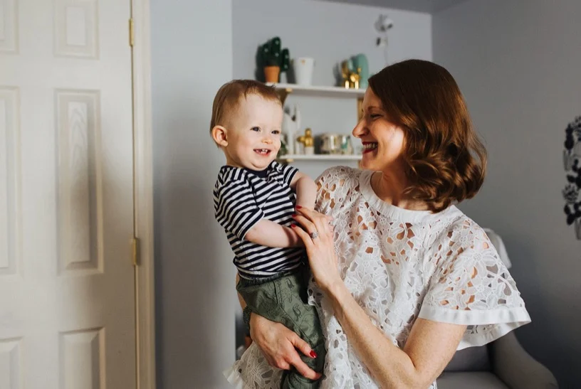 04_cake_family_first_birthday_photography_smash.jpg