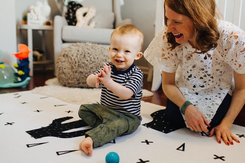 09_cake_family_first_birthday_photography_smash.jpg