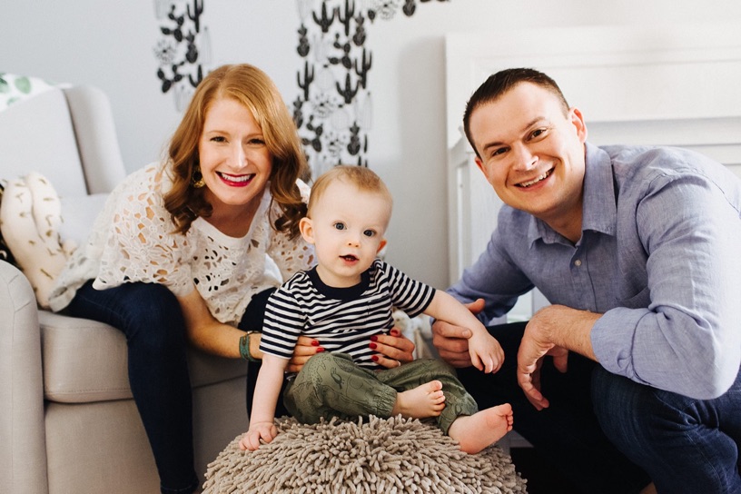 11_cake_family_first_birthday_photography_smash.jpg