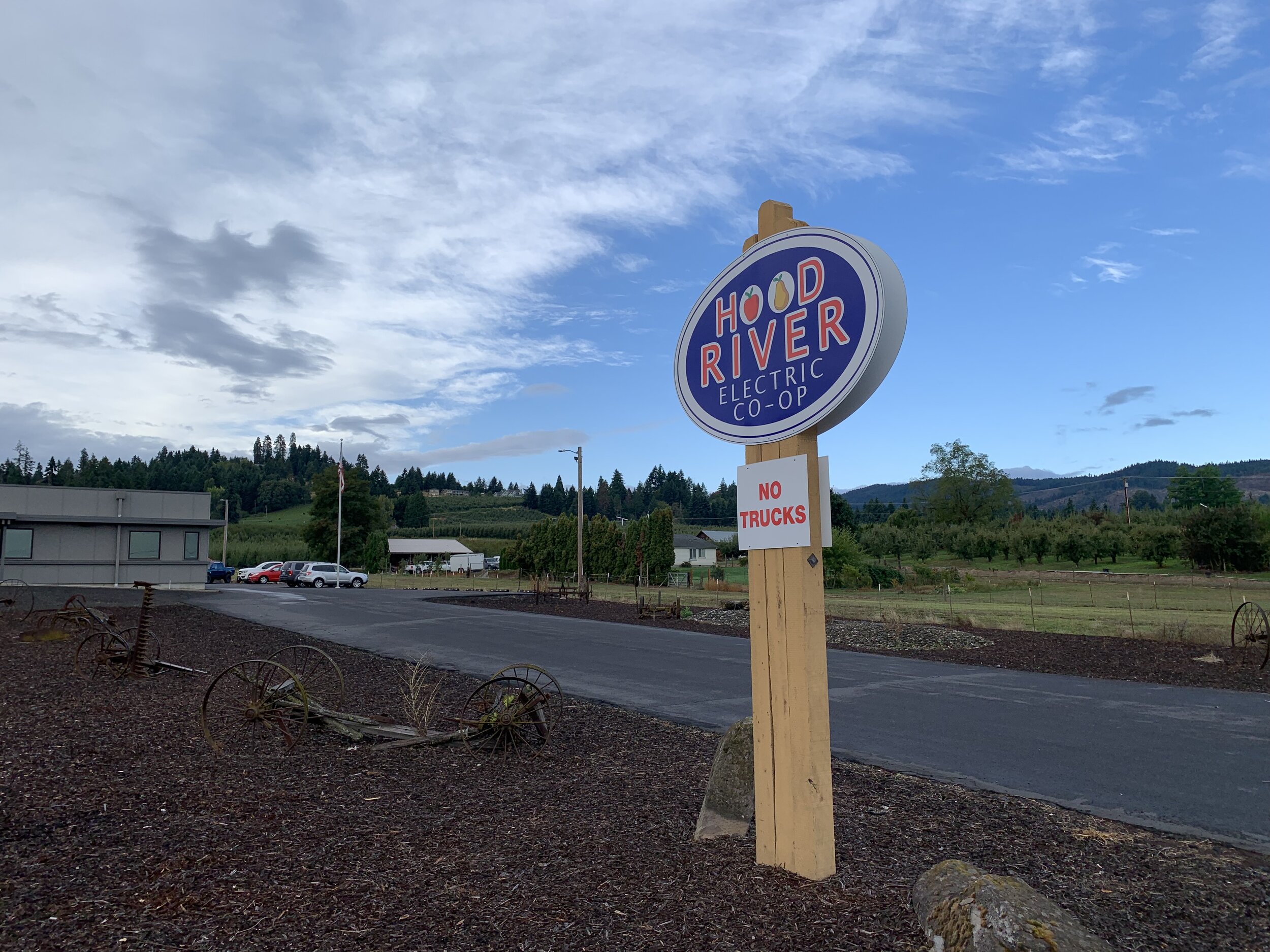 Hood River Electric Co-op Headquarters