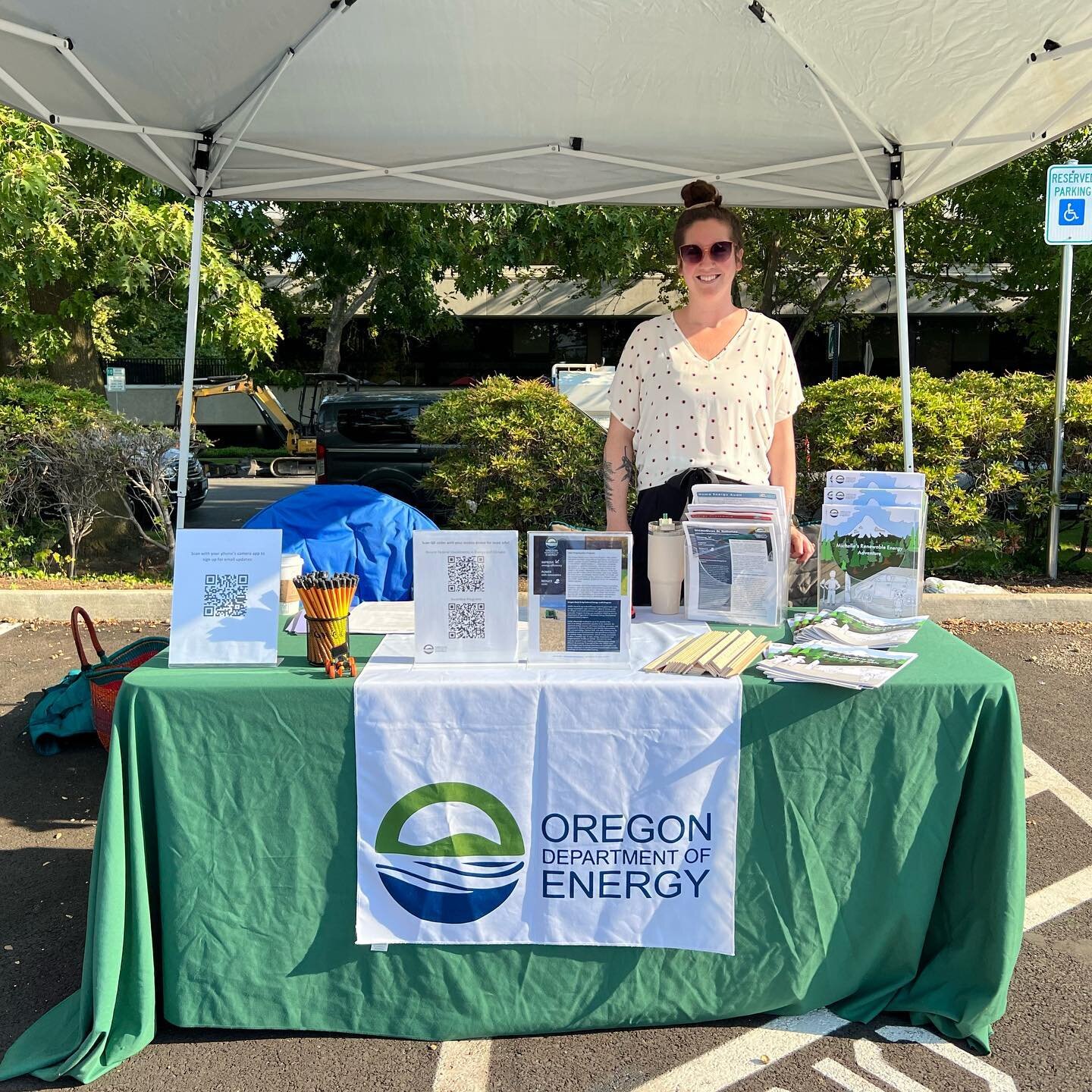 We&rsquo;re at the @salemcommunitymarkets Saturday Market today until 2 - Stop by for information on current and future incentive programs and more!