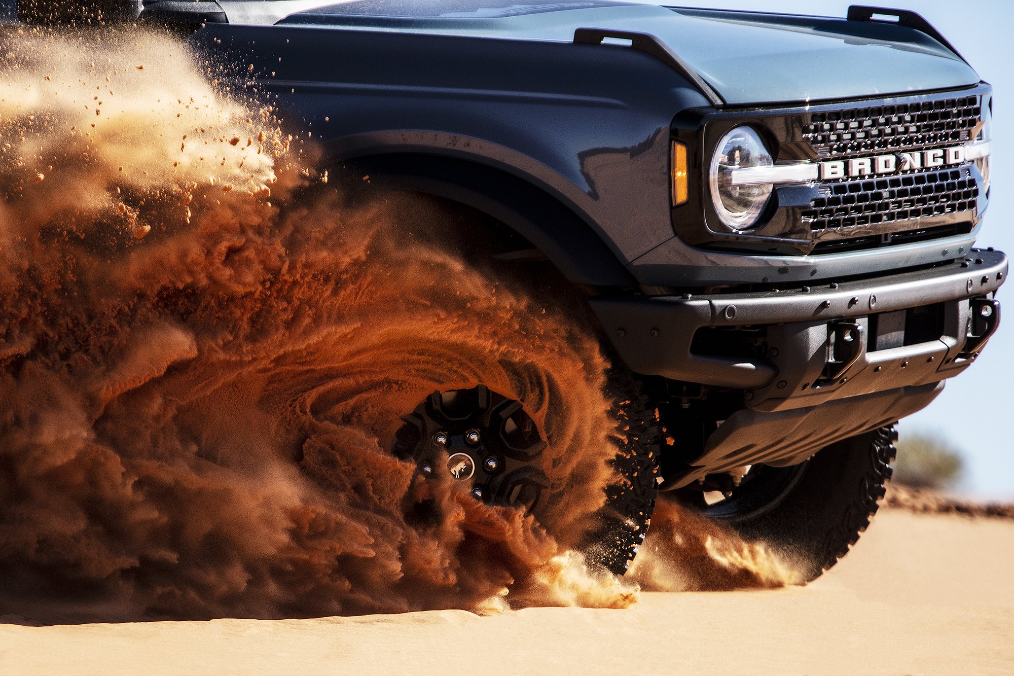 morahan_visuals_outside_tv_ford_bronco_06588.jpg