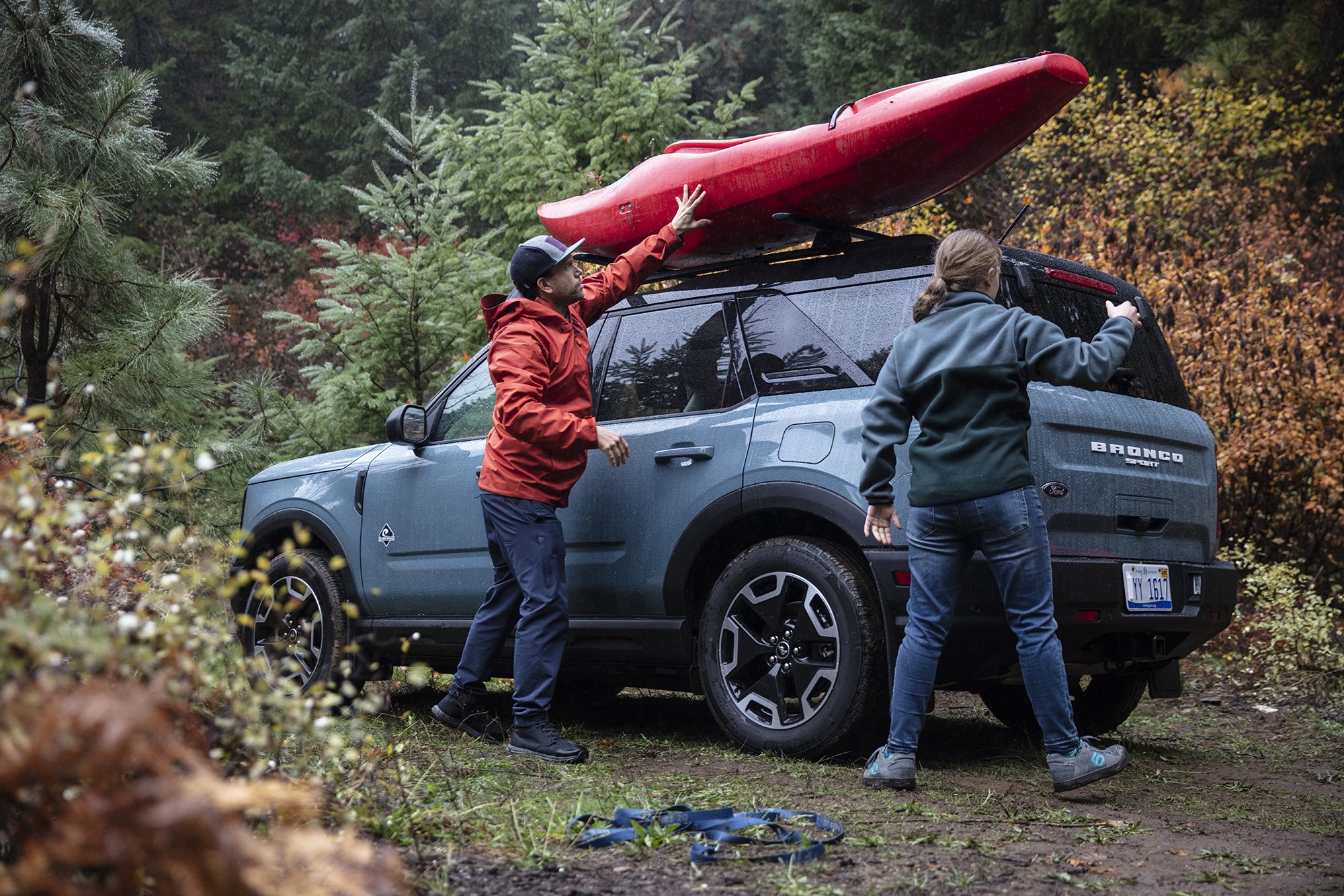 morahan_visuals_outside_tv_ford_bronco_14515.jpg