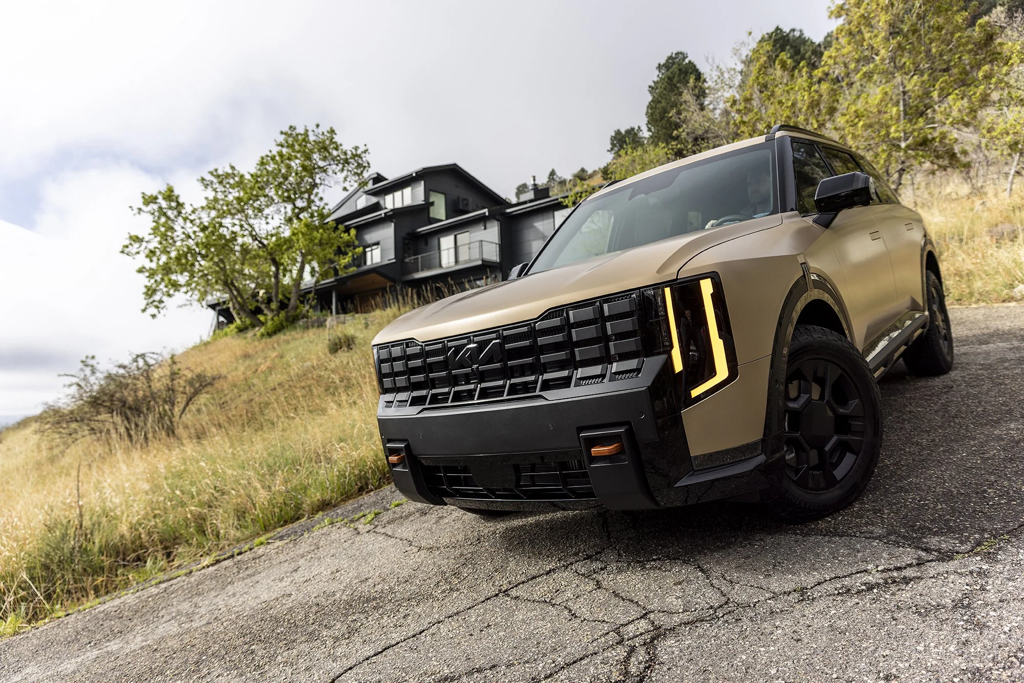 morahan_visuals_outside_tv_kia_telluride_24452.jpg