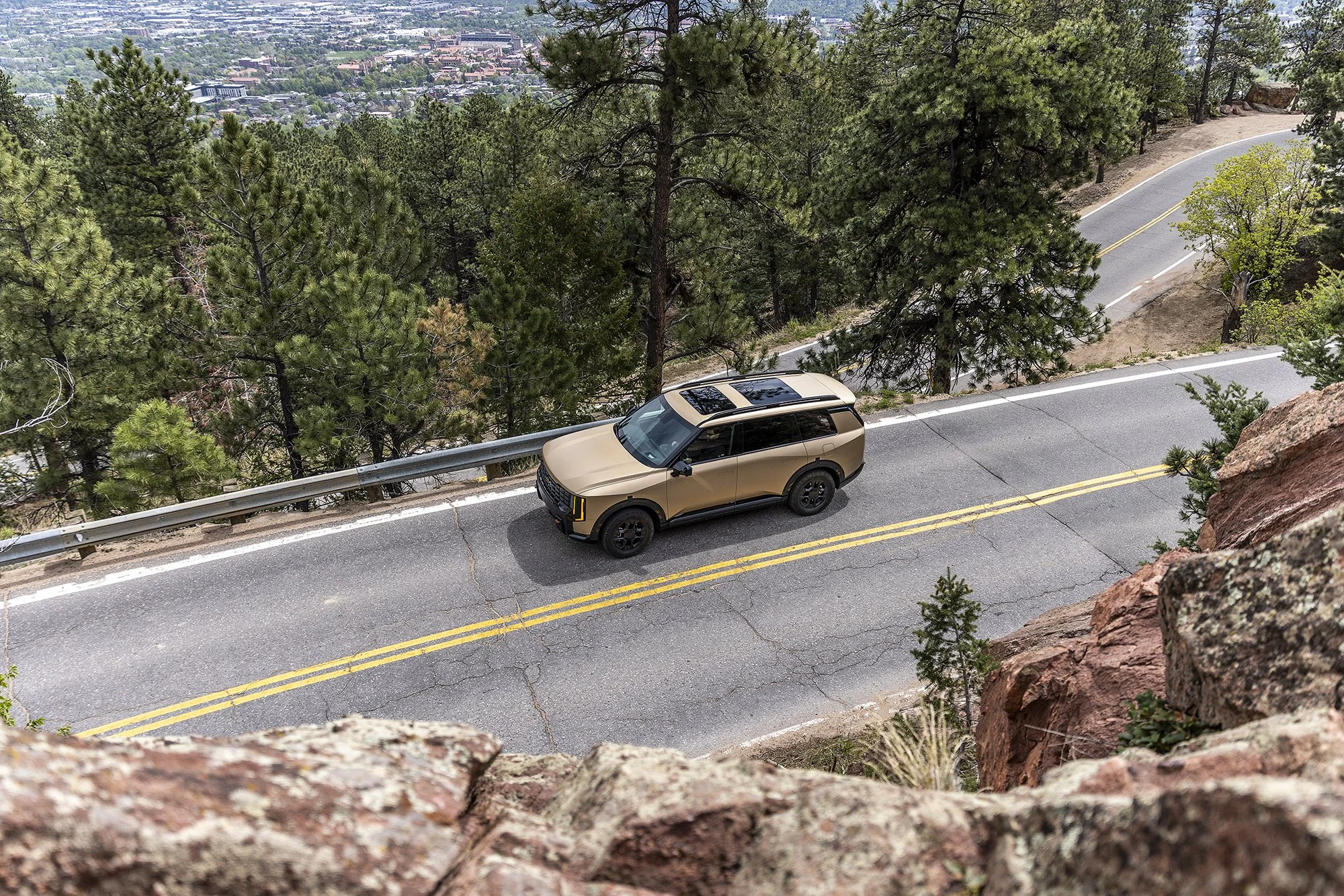 morahan_visuals_outside_tv_kia_telluride_29027.jpg