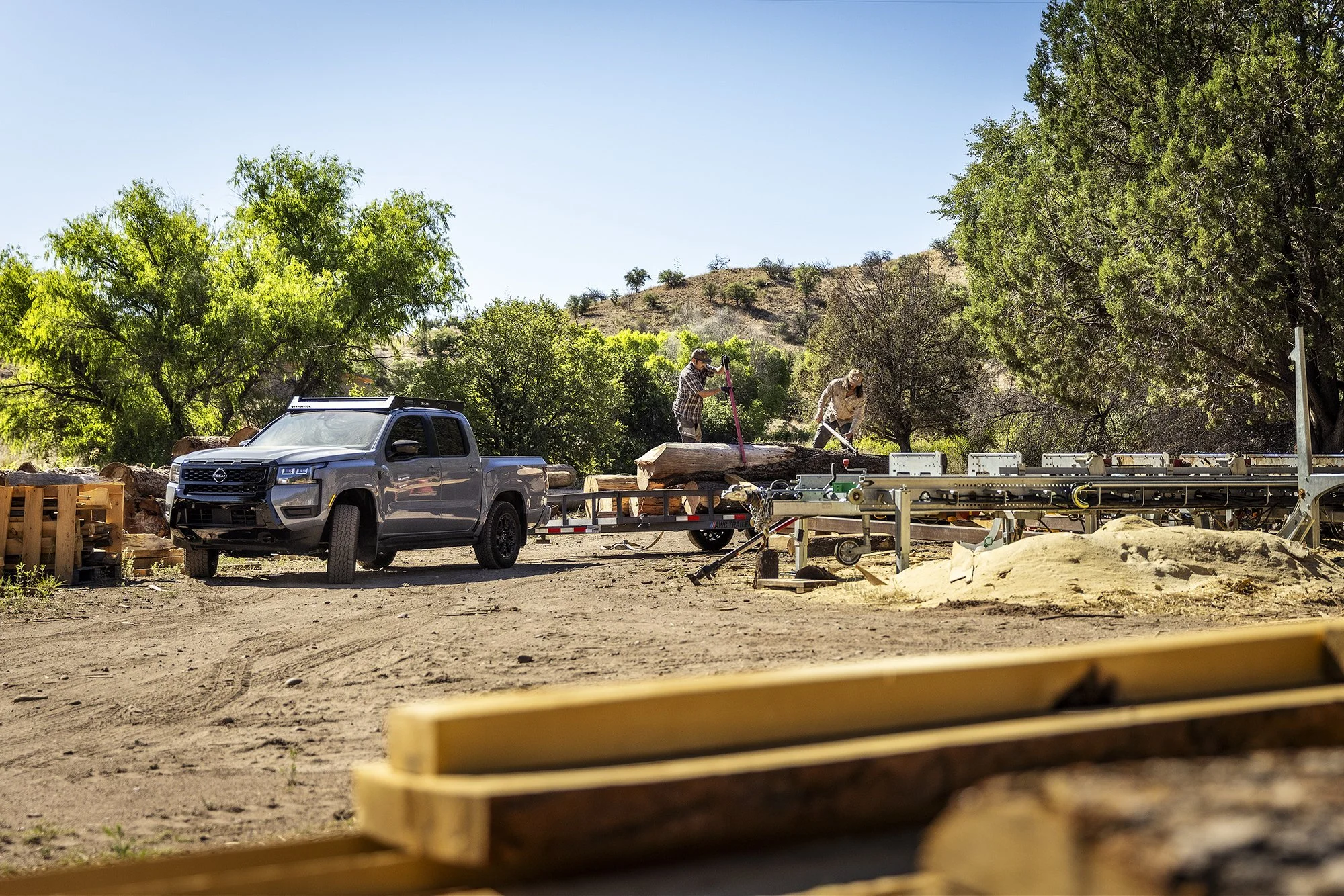 morahan_visuals_outside_tv_nissan_frontier_12675_v2.jpg
