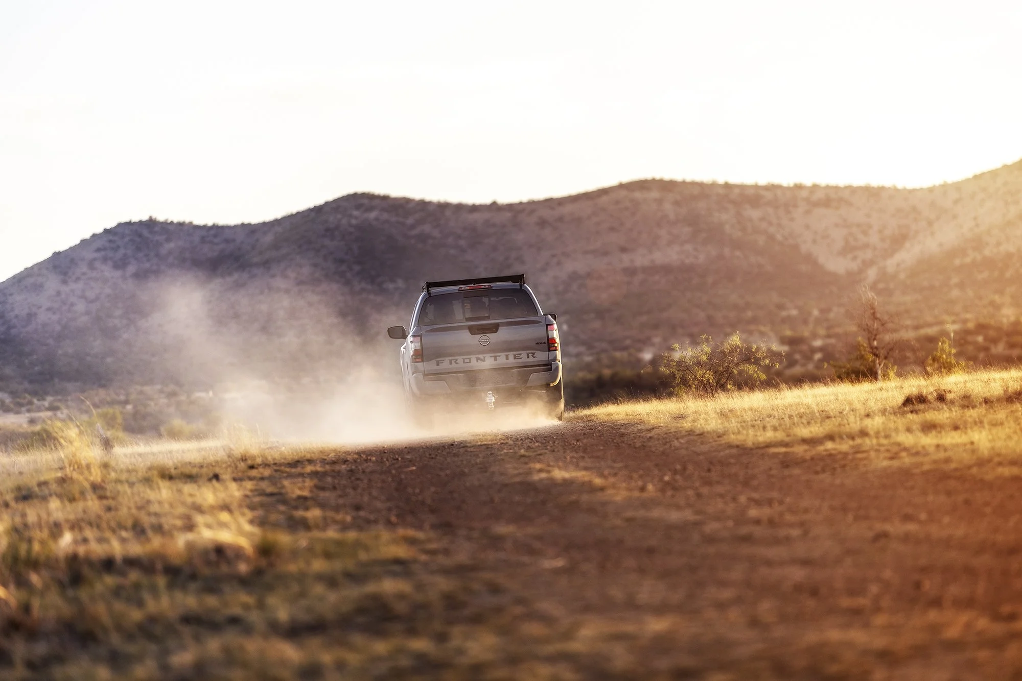 morahan_visuals_outside_tv_nissan_frontier_14338_v2.jpg