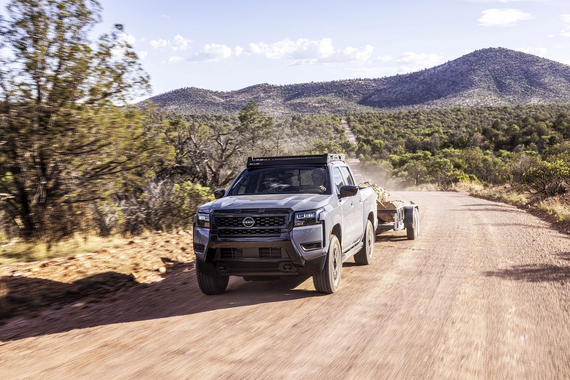 morahan_visuals_outside_tv_nissan_frontier_15631_v2.jpg