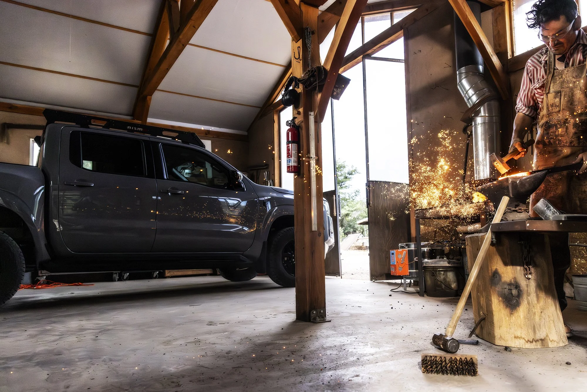 morahan_visuals_outside_tv_nissan_frontier_17583.jpg