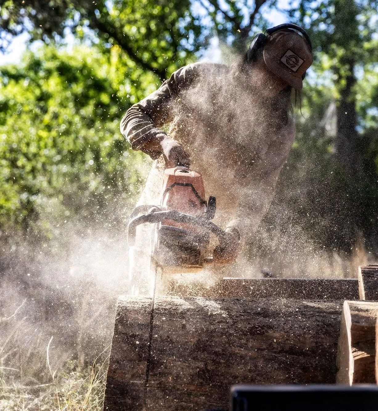 morahan_visuals_outside_tv_nissan_frontier_11128.jpg