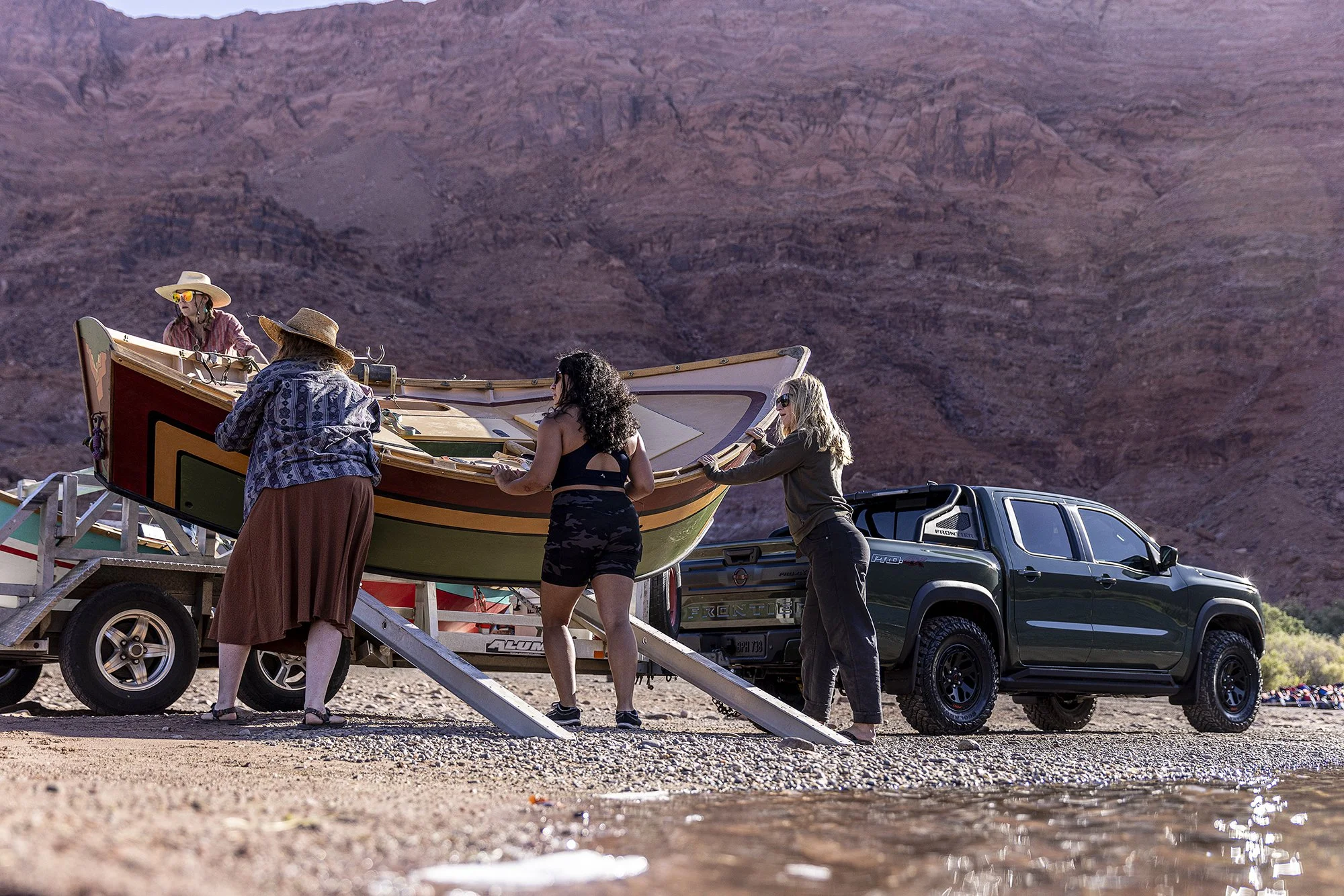 morahan_visuals_outside_tv_nissan_frontier_06839.jpg