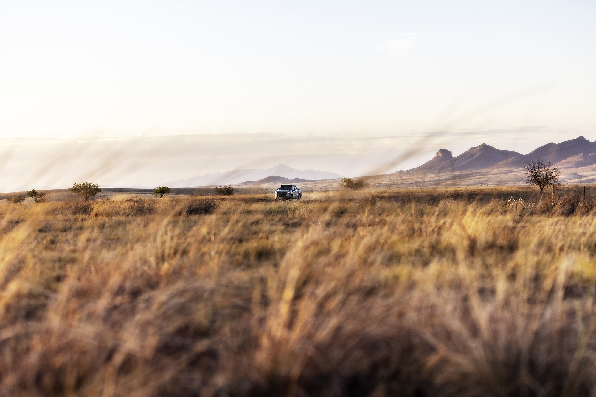 morahan_visuals_outside_tv_nissan_frontier_14297_v2.jpg
