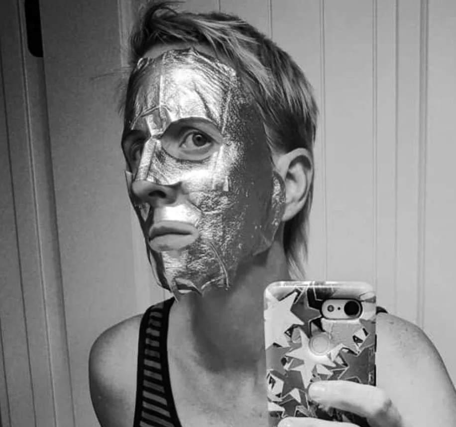 Nicky Bradford. Artist & activist. @snickybradford