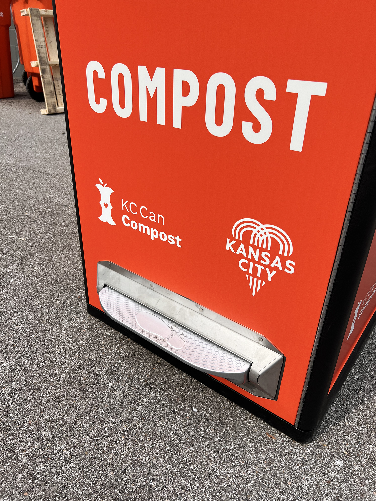 KCC Smart Cans for Composting KCMO.png