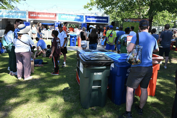 WC_FF_FoodCourt_Watch Party_ Fan Composting.png