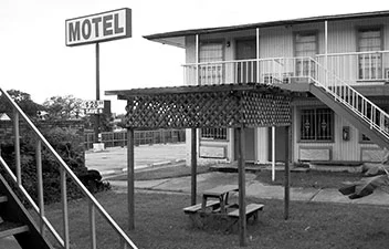 BRAYS- SIGN OLD.jpg