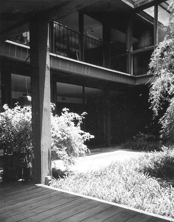 INSTITUTE- COURTYARD OLD.jpg
