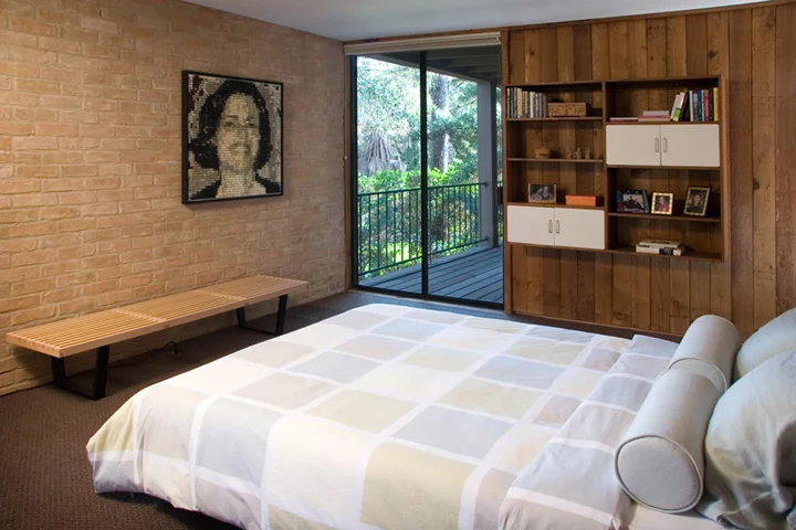 INSTITUTE- BED.jpg