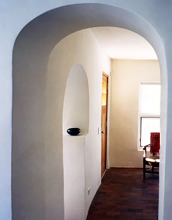 SAN- HALL.jpg