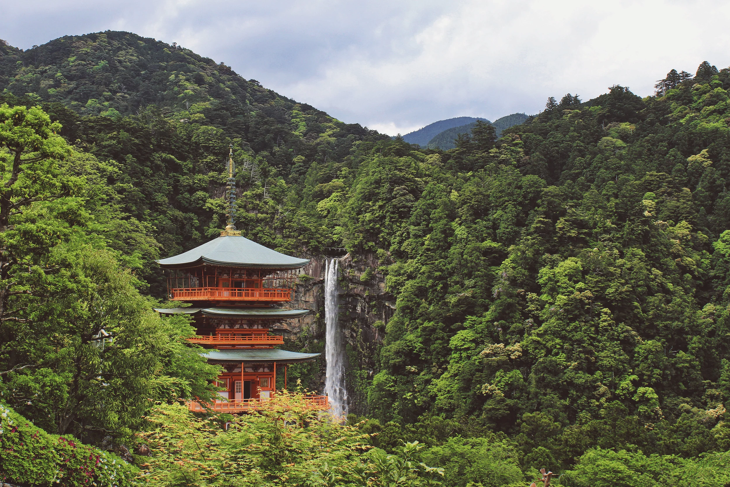 TOP 30 THINGS TO SEE AND DO IN JAPAN