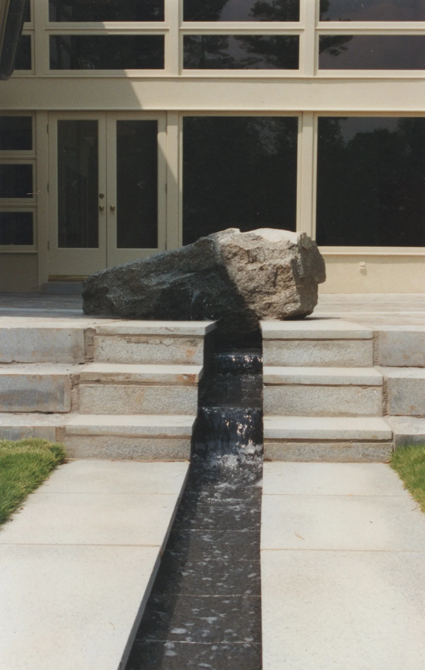 Dash_fountain.jpeg
