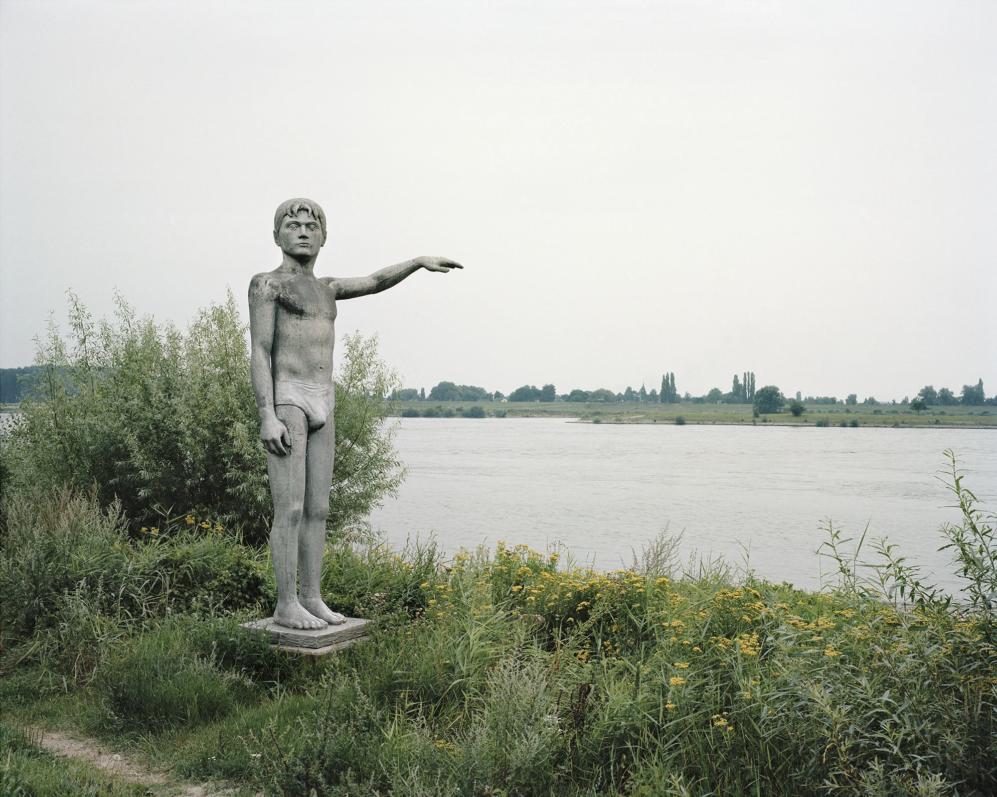 Rising Sea Level XVI: Zaltbommel, The Netherlands, 2006. Archival pigment print, 40” x 50”