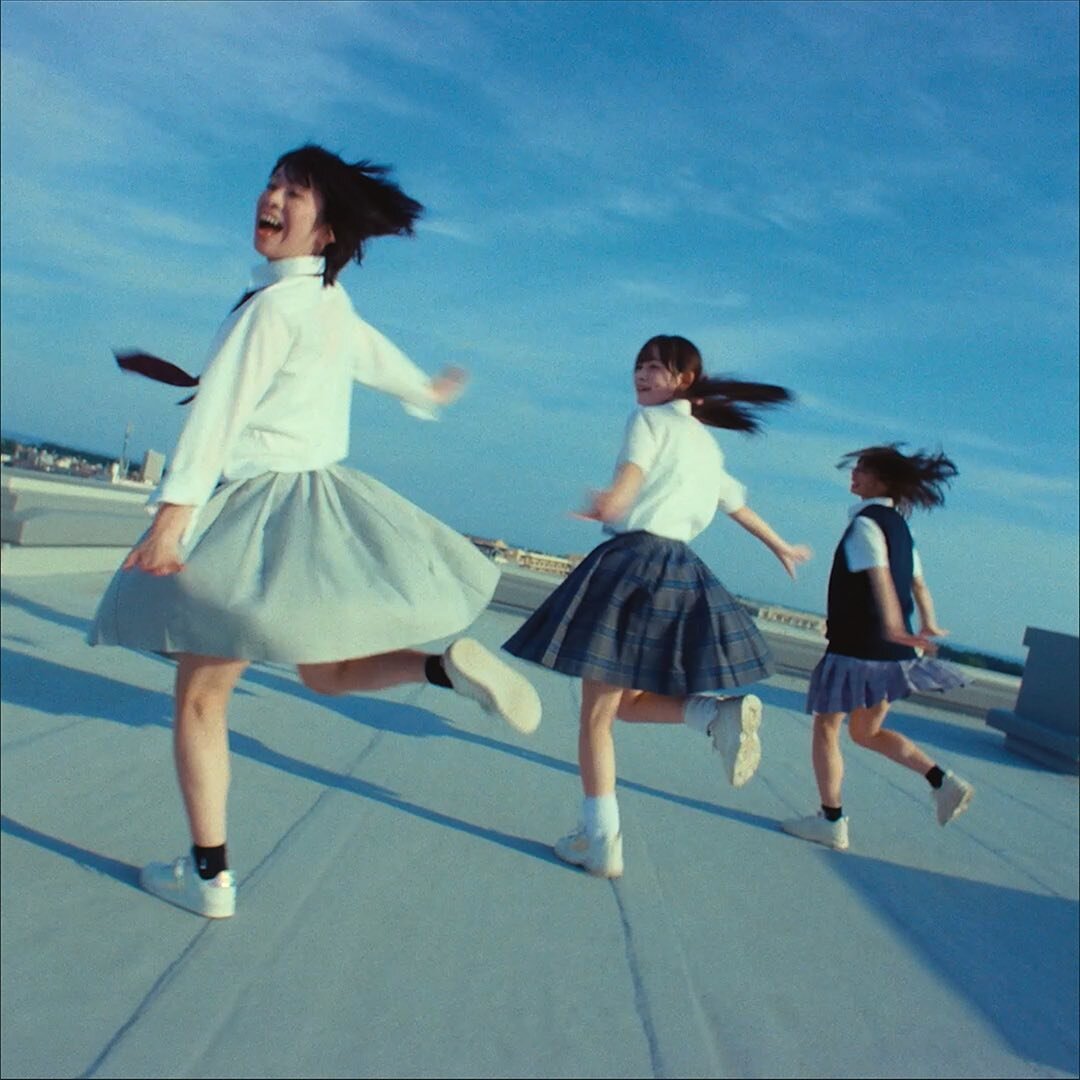 Music Video / commercial for the legendary game 
TAIKO NO TATSUJIN 太鼓の達人
RHYTHM CONNECT by BANDAI NAMCO

director : Hiroteru Matsuda
dop / grading : Mica Komagata
AC : Aaron Iizuka
drone : Hiroshi Shirozaka
HM : Takae Tasaka
casting : Goldcast
Creati
