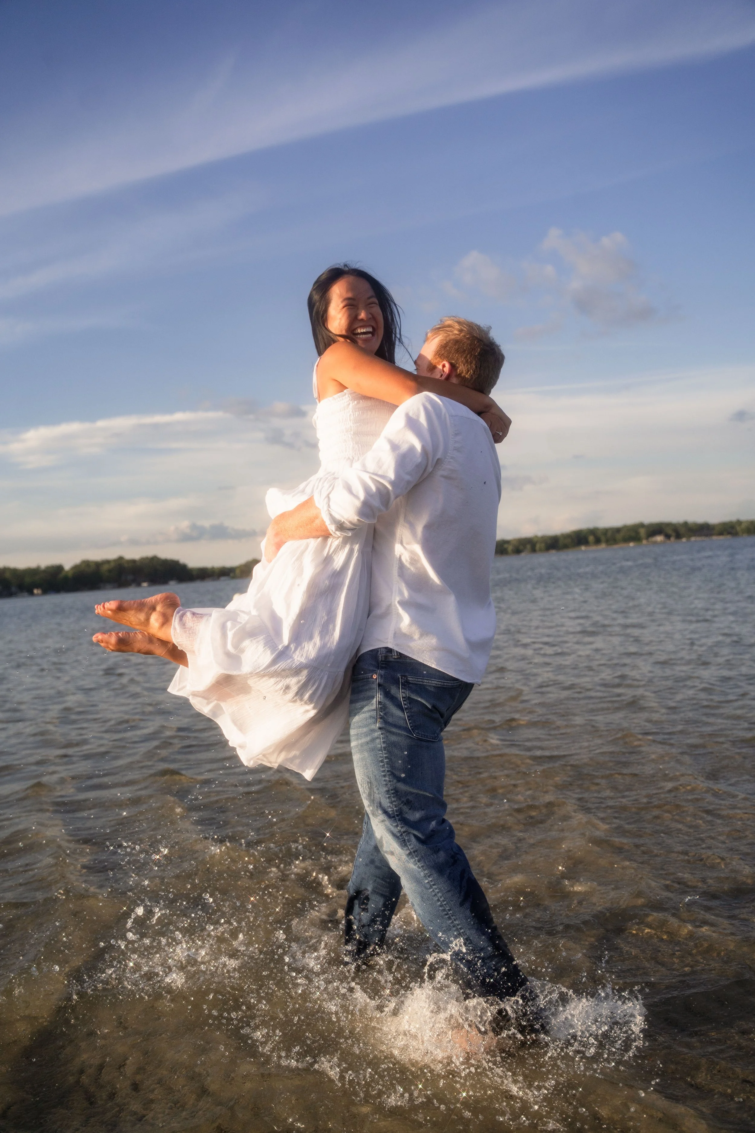 Clear-Lake-Indiana-Engagement-Photographer-Emily-Justin.jpg