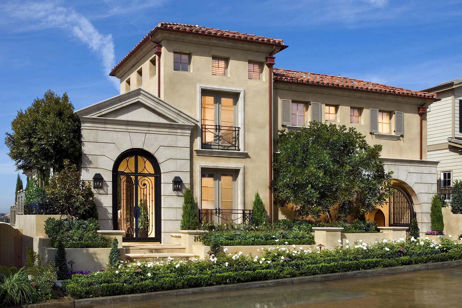 Contemporary-Mediterranean-Arched-Doorway-Corbin-Reeves.jpg