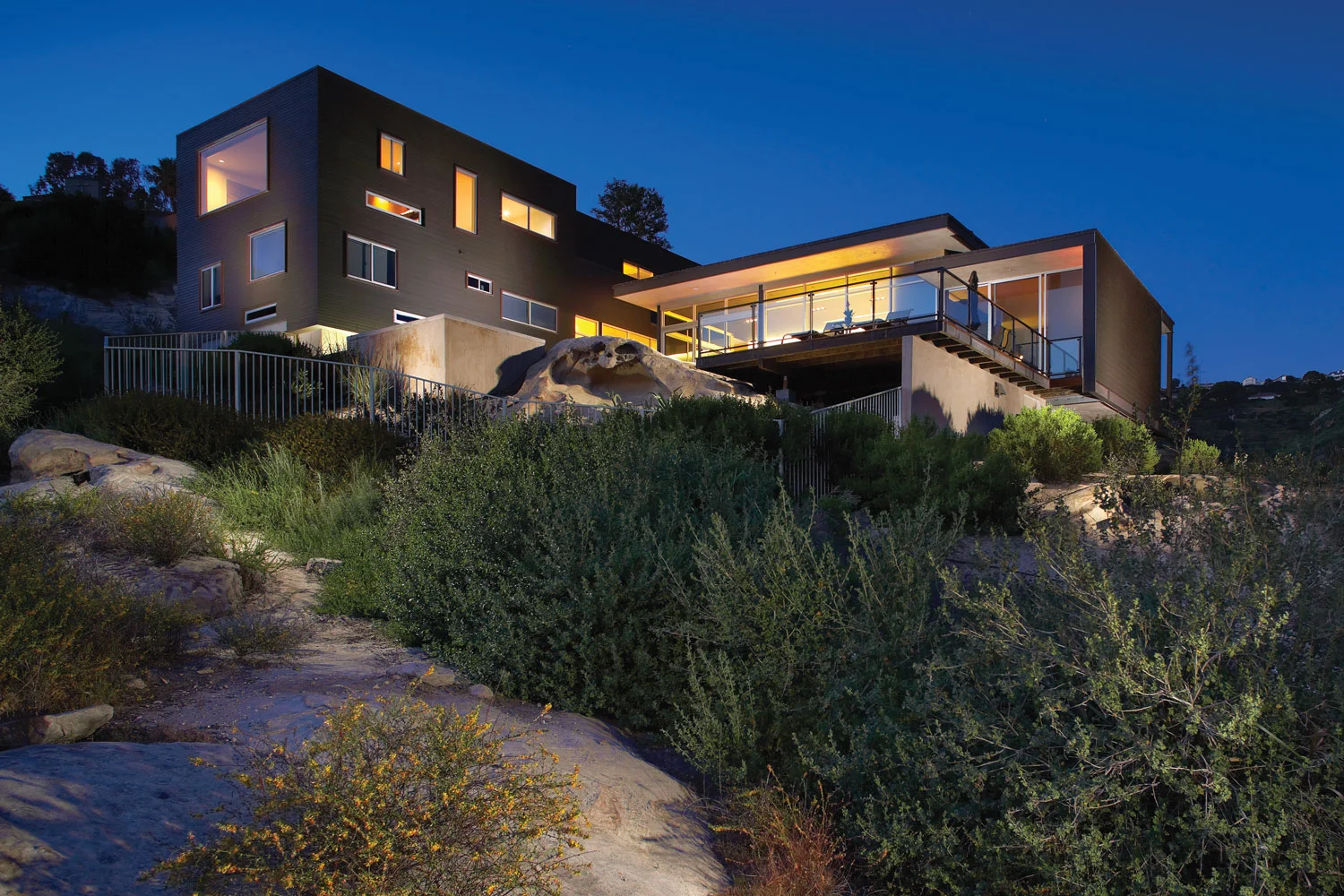 Contemporary-Modern-Exterior-Facade-Night-Corbin-Reeves.jpg