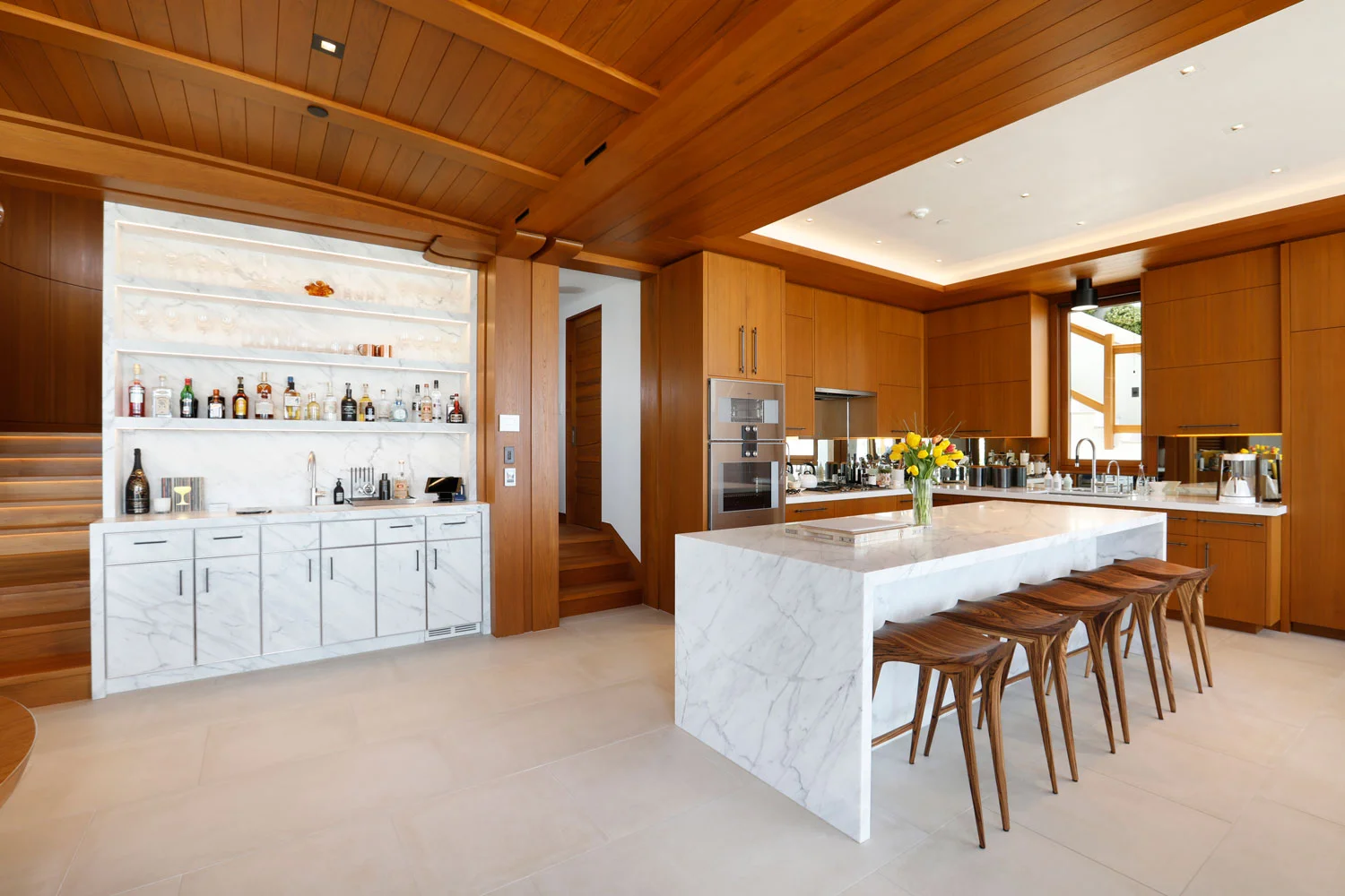 8-Contemporary-Kitchen-Marble-Island-Warm-Wood-Corbin-Reeves.jpg